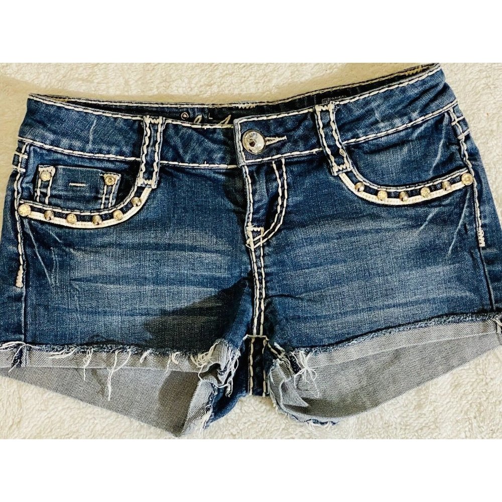SUPER SWEET LA IDOL SHORTY SHORTS SIZE SMALL
